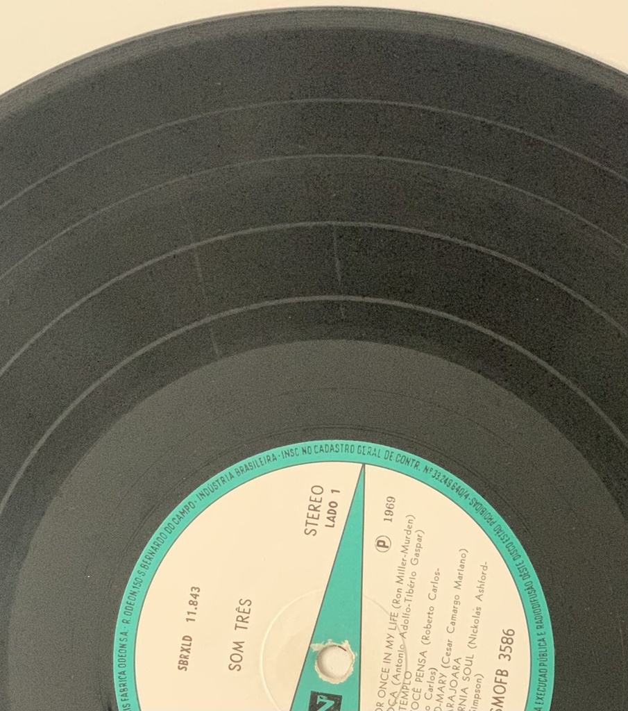 Som Três - Som 3 (LP usado)