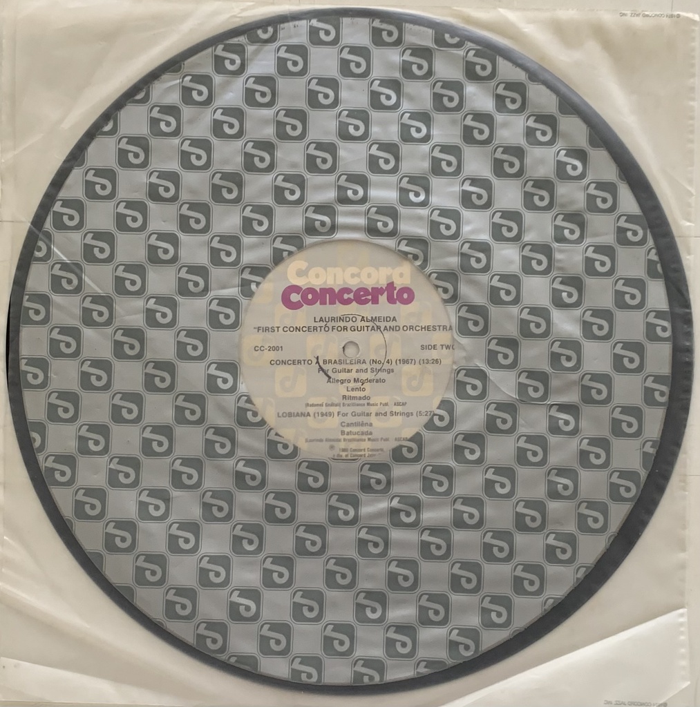 Laurindo Almeida - First Concerto for Guitar & Orchestra (LP usado)