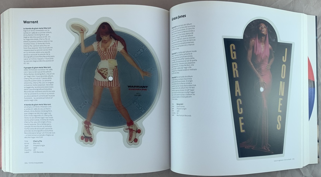 Extraordinary Records (Livro usado)